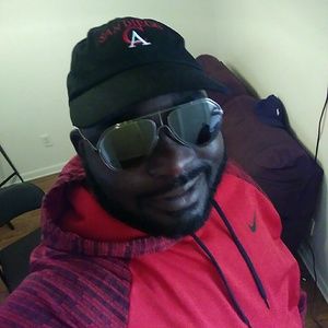 Meet your Posher, Anthony